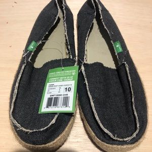 Sanuk slip ons